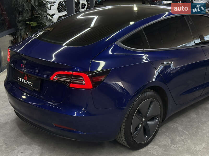 Седан Tesla Model 3 2018 в Одесі фото 16 Седан Tesla Model 3 2018 в Одесі