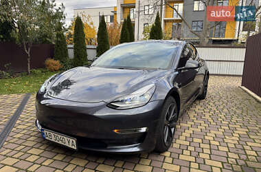 Седан Tesla Model 3 2021 в Вінниці