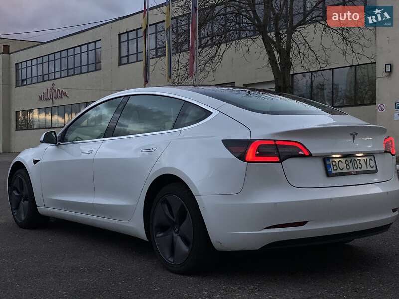 Седан Tesla Model 3 2020 в Стрые фото 9 Седан Tesla Model 3 2020 в Стрые
