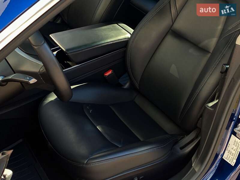Седан Tesla Model 3 2019 в Киеве фото 12 Седан Tesla Model 3 2019 в Киеве
