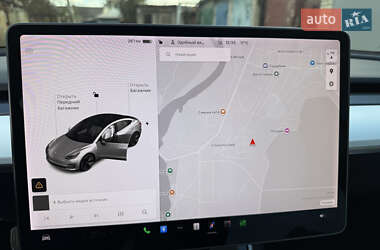 Седан Tesla Model 3 2019 в Ладыжине