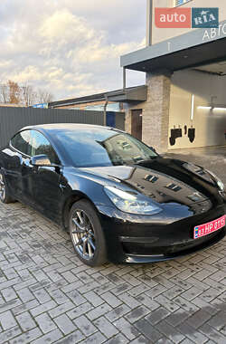 Седан Tesla Model 3 2022 в Ровно Седан Tesla Model 3 2022 в Ровно