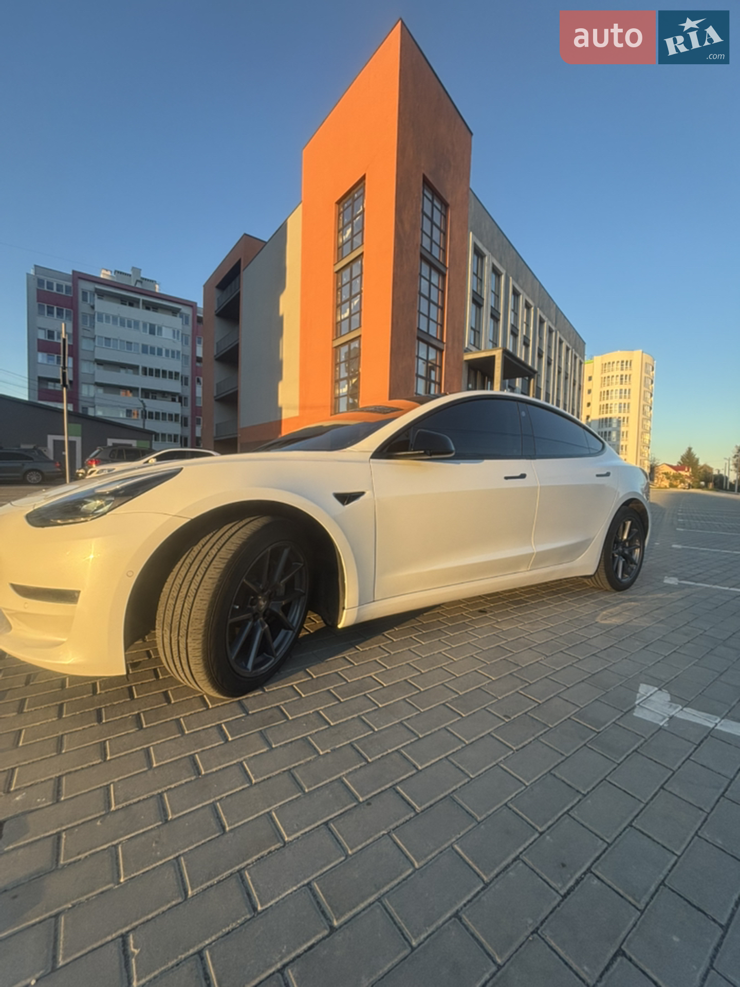 2021 Tesla Model 3 - мініатюра 9