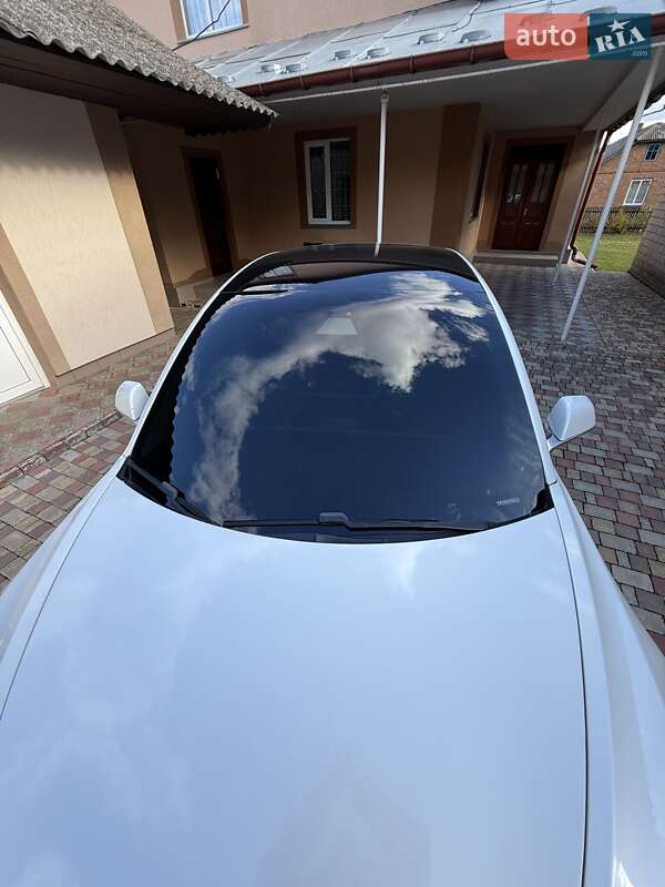 Седан Tesla Model 3 2019 в Тернополе