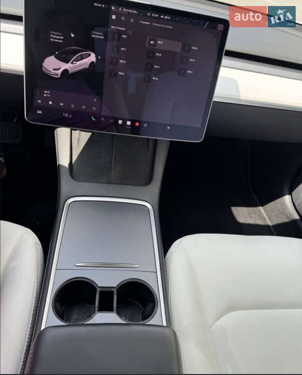 Седан Tesla Model 3 2020 в Києві фото 14 Седан Tesla Model 3 2020 в Києві