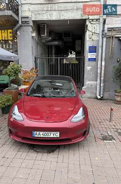 Седан Tesla Model 3 2018 в Києві