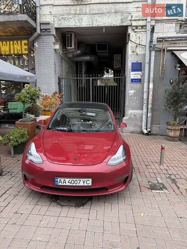 Седан Tesla Model 3 2018 в Києві фото Седан Tesla Model 3 2018 в Києві