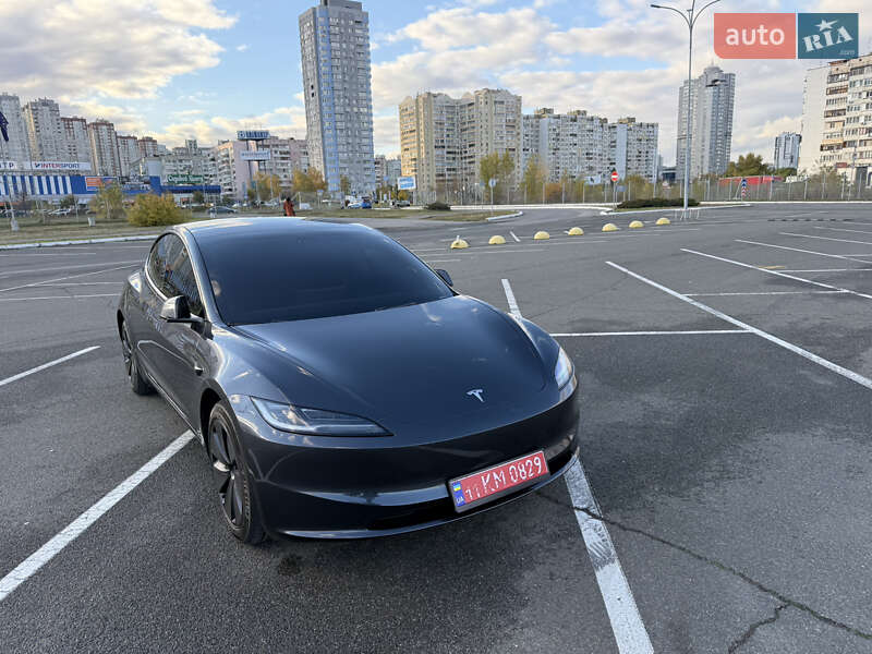 Седан Tesla Model 3 2024 в Києві фото 5 Седан Tesla Model 3 2024 в Києві