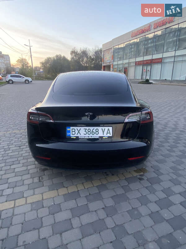 Седан Tesla Model 3 2018 в Хмельницькому фото 20 Седан Tesla Model 3 2018 в Хмельницькому