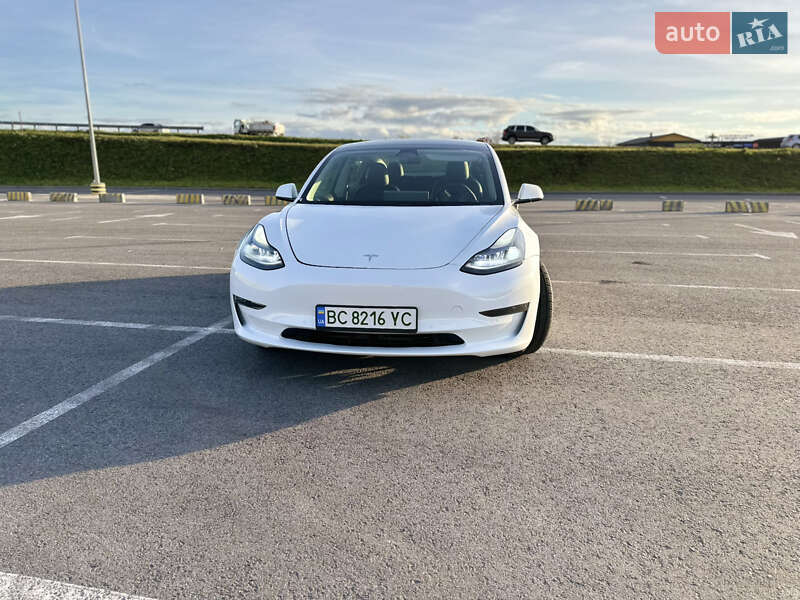Седан Tesla Model 3 2022 в Львові фото 5 Седан Tesla Model 3 2022 в Львові