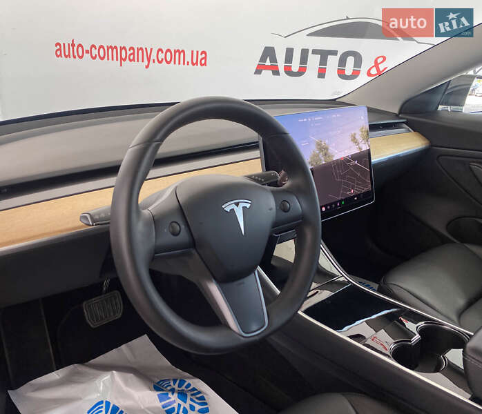 Седан Tesla Model 3 2020 в Львове фото 7 Седан Tesla Model 3 2020 в Львове