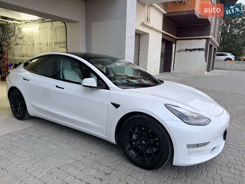 Tesla Model 3 2021 Tesla Model 3 2021