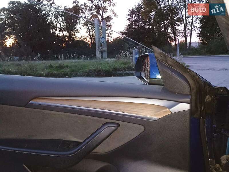 Седан Tesla Model 3 2022 в Самборі фото 2 Седан Tesla Model 3 2022 в Самборі