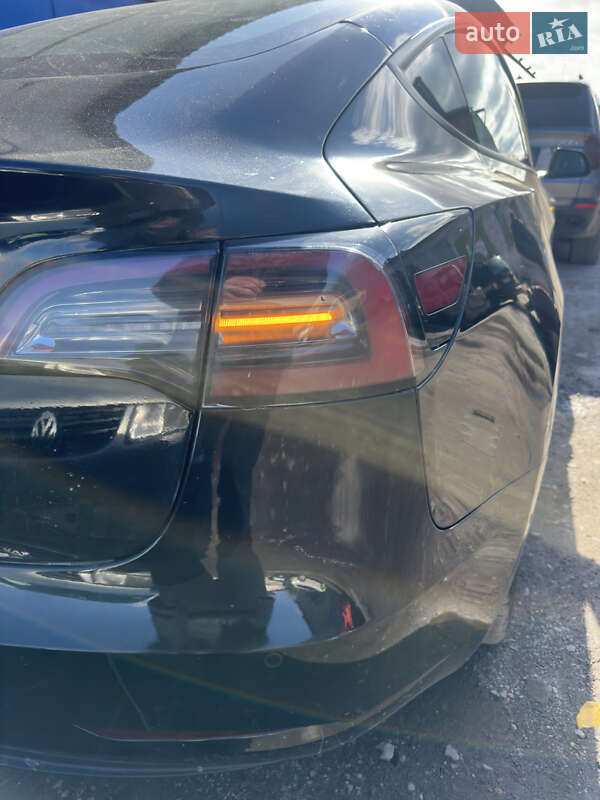 Седан Tesla Model 3 2022 в Львове фото 16 Седан Tesla Model 3 2022 в Львове