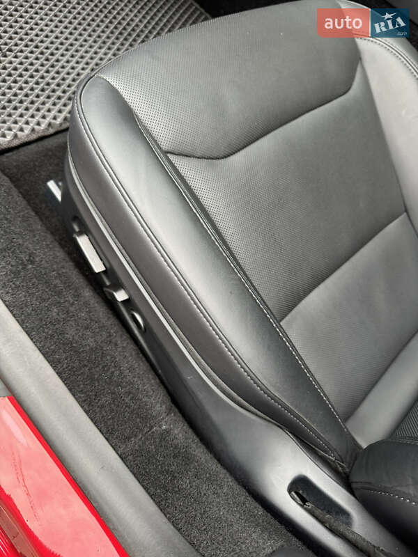 Седан Tesla Model 3 2024 в Ивано-Франковске