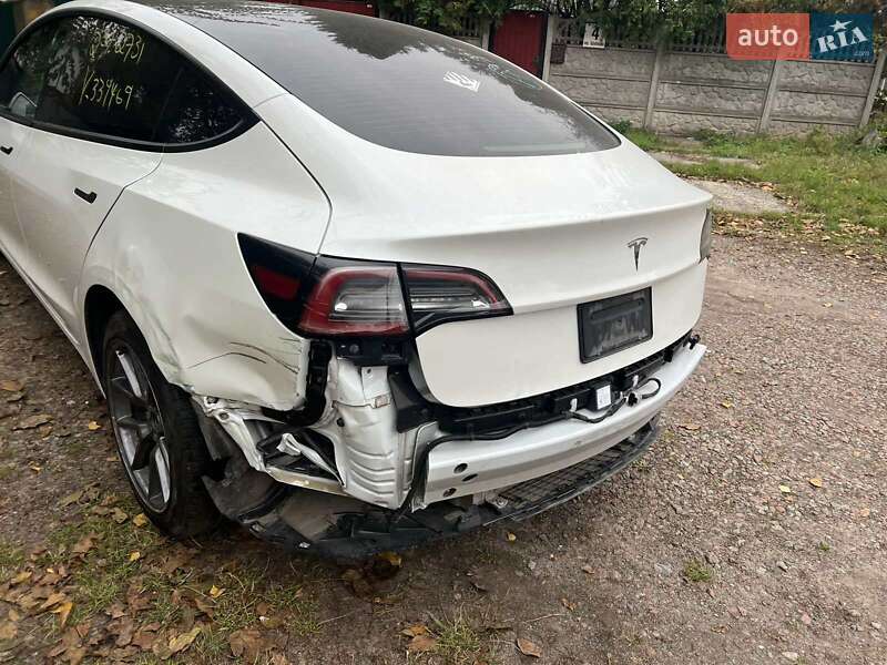 Седан Tesla Model 3 2022 в Киеве фото 14 Седан Tesla Model 3 2022 в Киеве