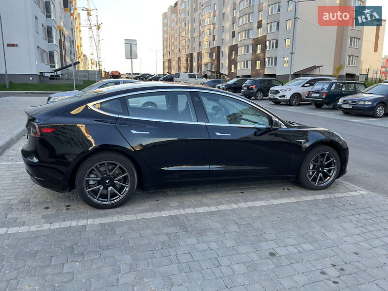 Седан Tesla Model 3 2018 в Виннице фото 9 Седан Tesla Model 3 2018 в Виннице