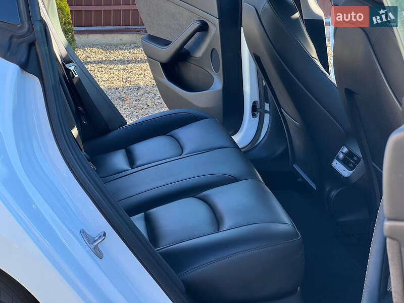 Седан Tesla Model 3 2022 в Стрию фото 23 Седан Tesla Model 3 2022 в Стрию