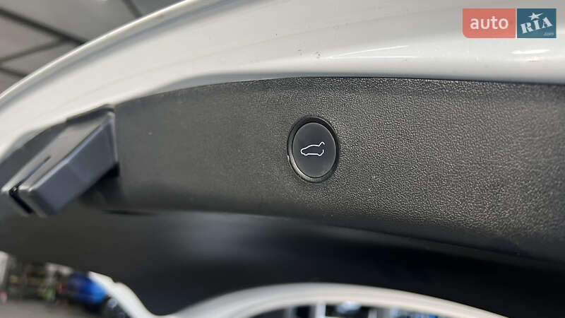 Седан Tesla Model 3 2022 в Стрию фото 25 Седан Tesla Model 3 2022 в Стрию