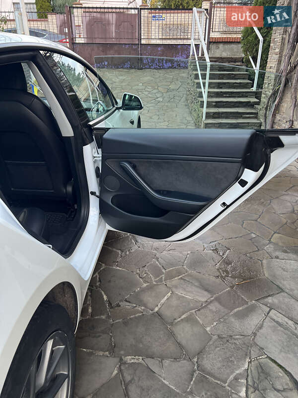 Седан Tesla Model 3 2021 в Харькове фото 21 Седан Tesla Model 3 2021 в Харькове