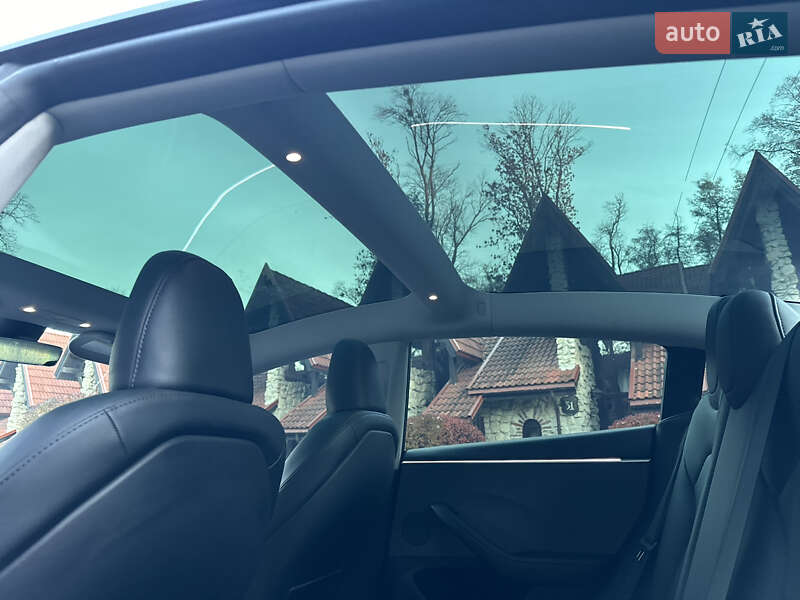 Седан Tesla Model 3 2024 в Львові фото 6 Седан Tesla Model 3 2024 в Львові