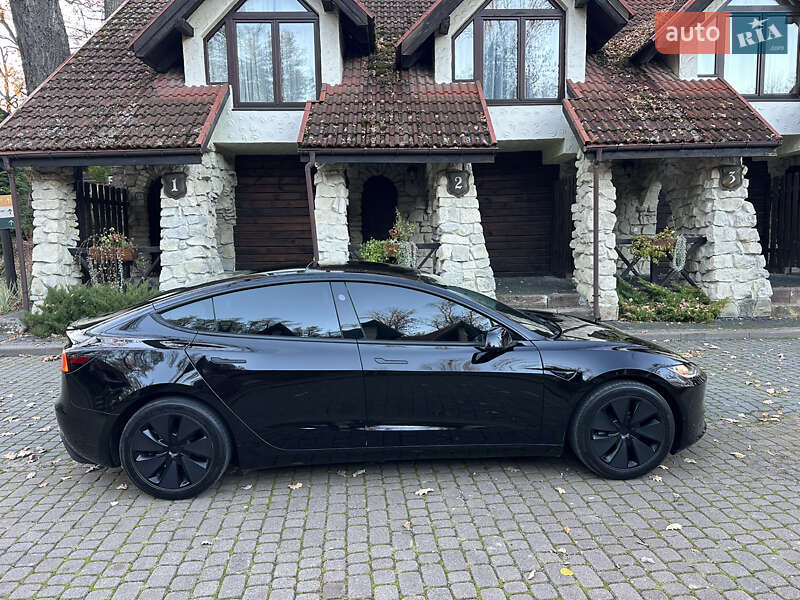 Седан Tesla Model 3 2024 в Львові фото 29 Седан Tesla Model 3 2024 в Львові