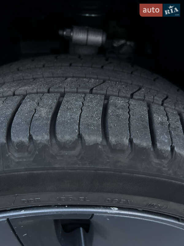 Седан Tesla Model 3 2020 в Білій Церкві