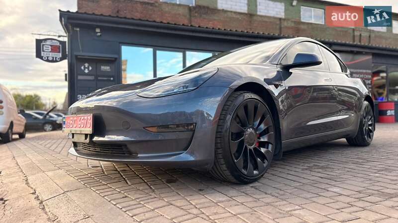 Седан Tesla Model 3 2023 в Кривом Роге фото 2 Седан Tesla Model 3 2023 в Кривом Роге