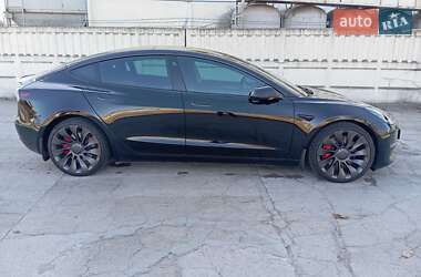 Седан Tesla Model 3 2023 в Днепре