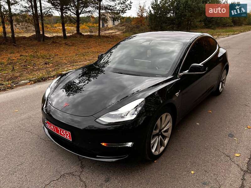 Седан Tesla Model 3 2018 в Ковеле