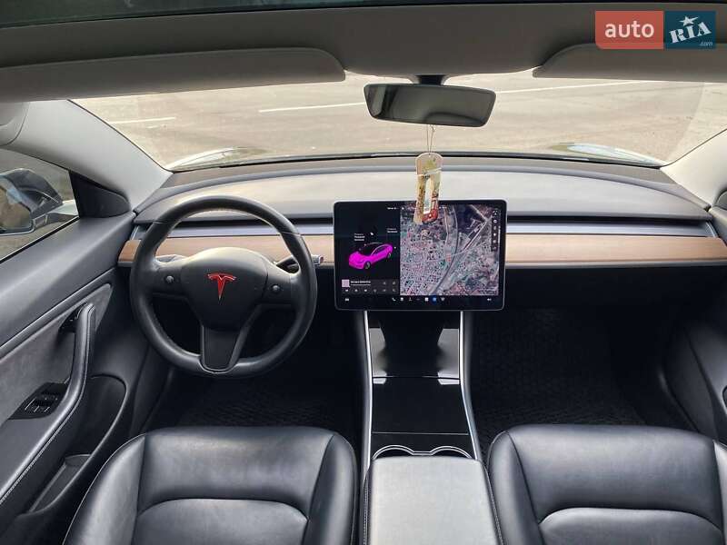 Седан Tesla Model 3 2018 в Ковеле
