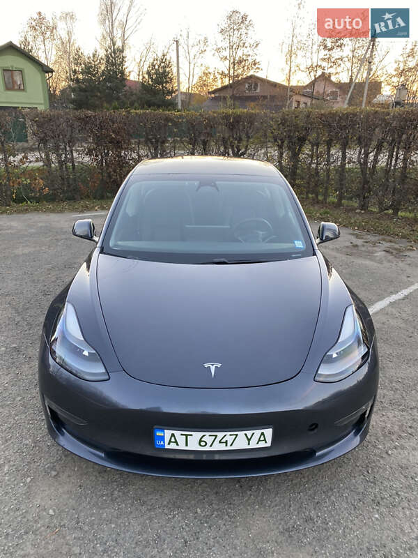 Седан Tesla Model 3 2021 в Івано-Франківську фото 3 Седан Tesla Model 3 2021 в Івано-Франківську