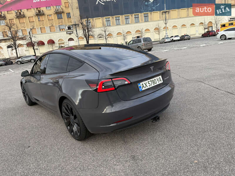 Седан Tesla Model 3 2022 в Харькове