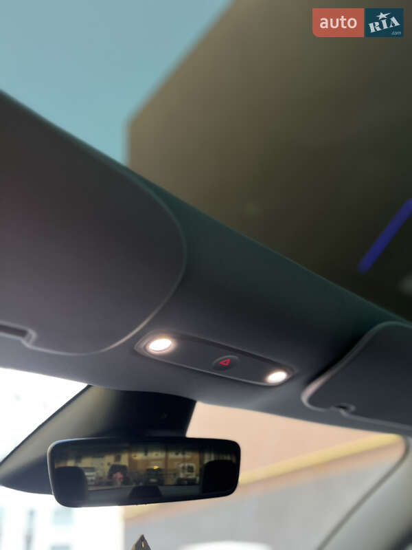 Седан Tesla Model 3 2025 в Черновцах фото 26 Седан Tesla Model 3 2025 в Черновцах