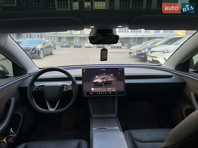 Седан Tesla Model 3 2025 в Черновцах фото 30 Седан Tesla Model 3 2025 в Черновцах