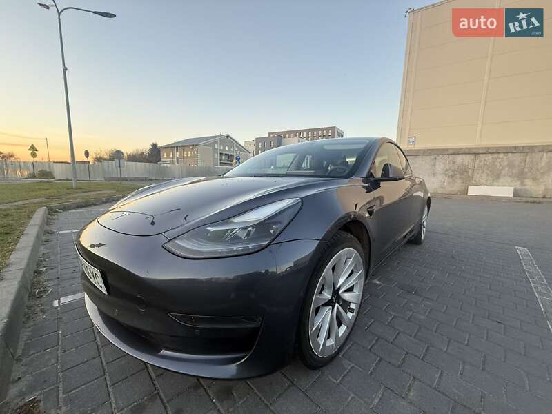 Tesla Model 3 2022 Tesla Model 3 2022
