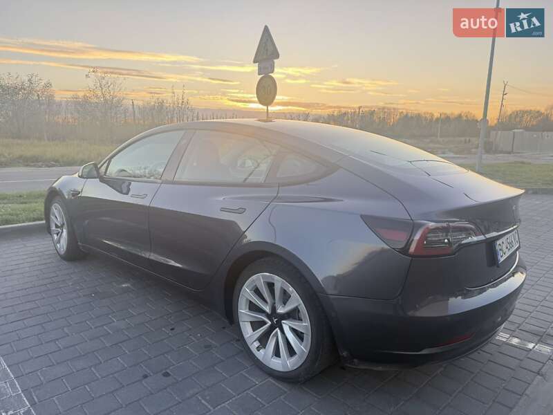 Седан Tesla Model 3 2022 в Львове фото 6 Седан Tesla Model 3 2022 в Львове
