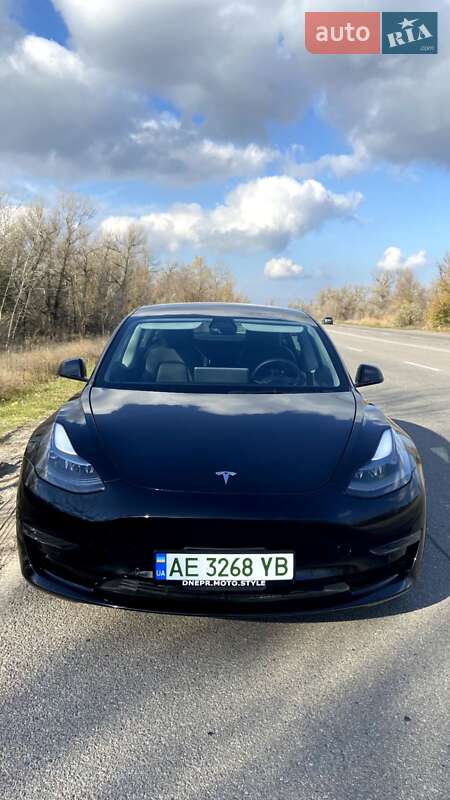 Седан Tesla Model 3 2021 в Дніпрі фото 2 Седан Tesla Model 3 2021 в Дніпрі
