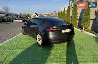 Седан Tesla Model 3 2021 в Кропивницькому