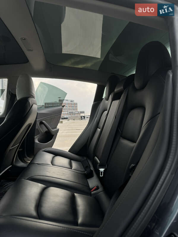Седан Tesla Model 3 2019 в Костопілі фото 11 Седан Tesla Model 3 2019 в Костопілі