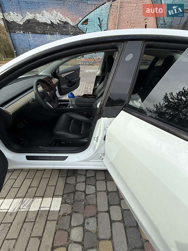 Седан Tesla Model 3 2021 в Луцьку фото 30 Седан Tesla Model 3 2021 в Луцьку