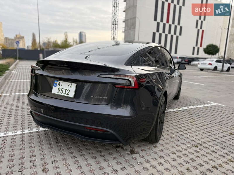 Седан Tesla Model 3 2024 в Киеве фото 5 Седан Tesla Model 3 2024 в Киеве
