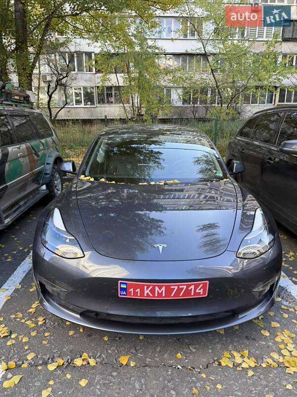 Седан Tesla Model 3 2021 в Киеве фото Седан Tesla Model 3 2021 в Киеве