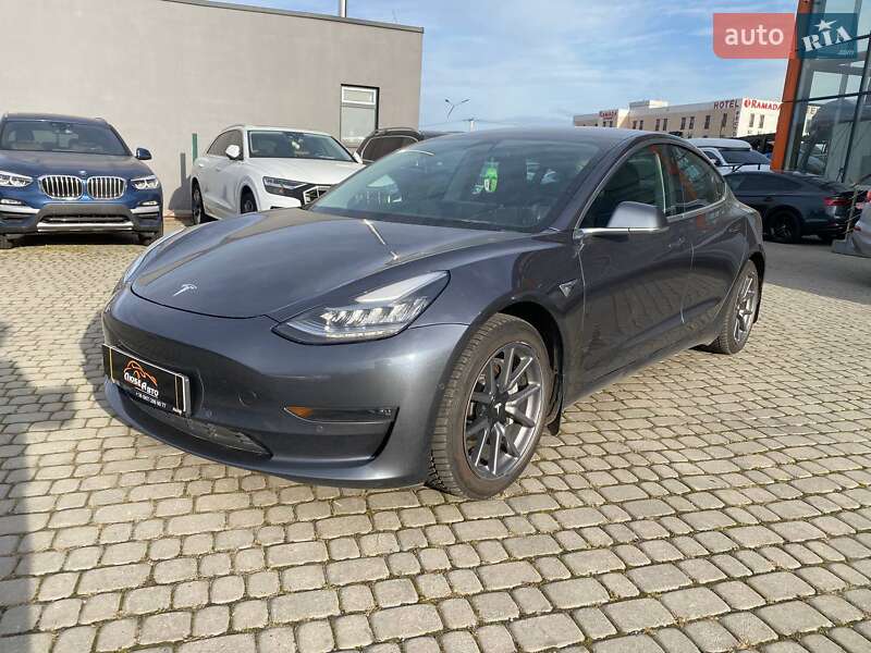Седан Tesla Model 3 2019 в Львове фото 3 Седан Tesla Model 3 2019 в Львове