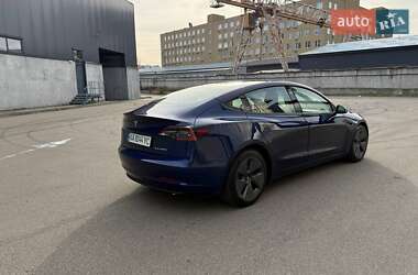 Седан Tesla Model 3 2023 в Киеве