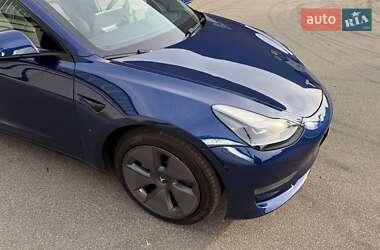 Седан Tesla Model 3 2023 в Киеве
