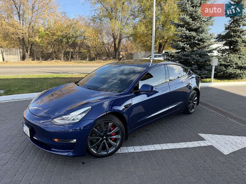 Tesla Model 3 2018 Tesla Model 3 2018