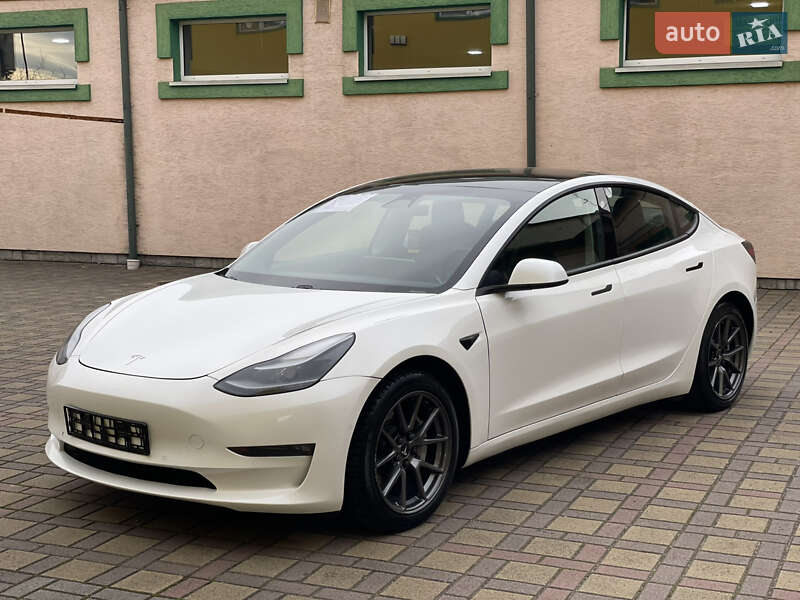 Седан Tesla Model 3 2021 в Стрию фото 14 Седан Tesla Model 3 2021 в Стрию