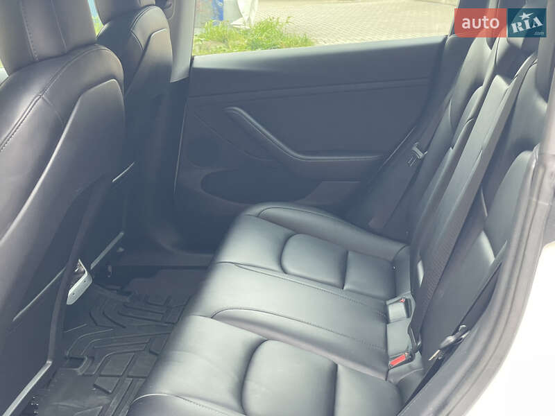 Седан Tesla Model 3 2021 в Стрию фото 59 Седан Tesla Model 3 2021 в Стрию