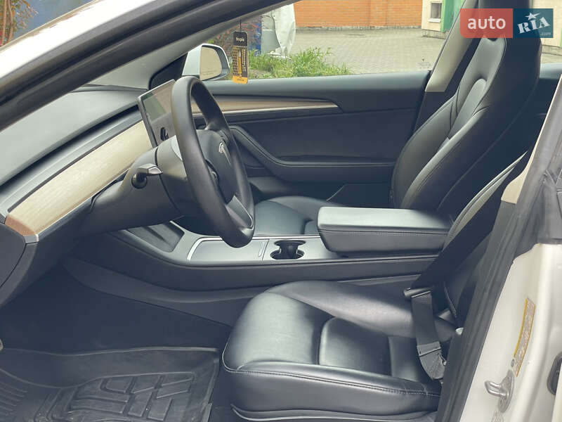 Седан Tesla Model 3 2021 в Стрию фото 56 Седан Tesla Model 3 2021 в Стрию